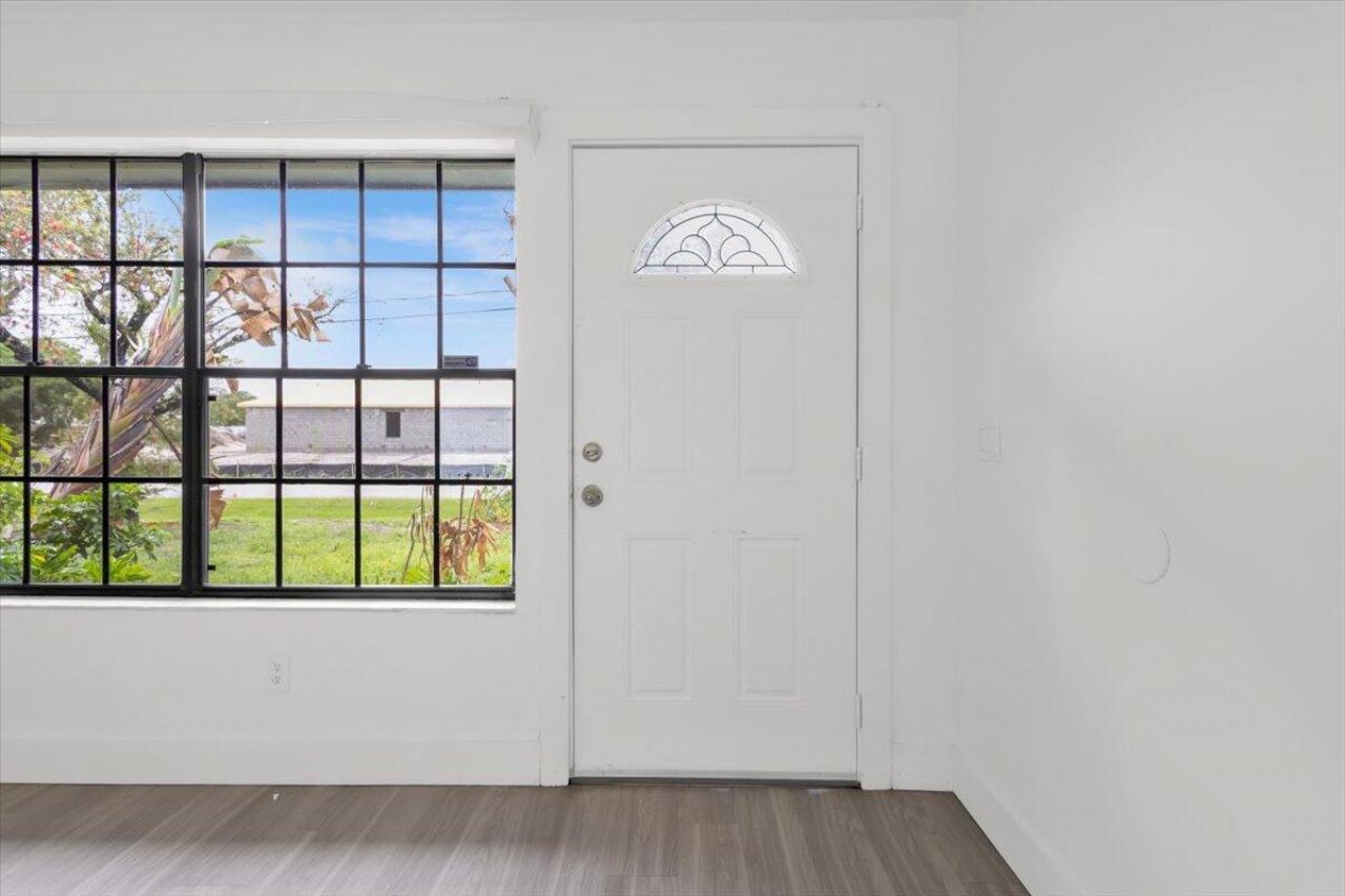 841 NW Riverside Drive, Port Saint Lucie, FL 34983 Photo