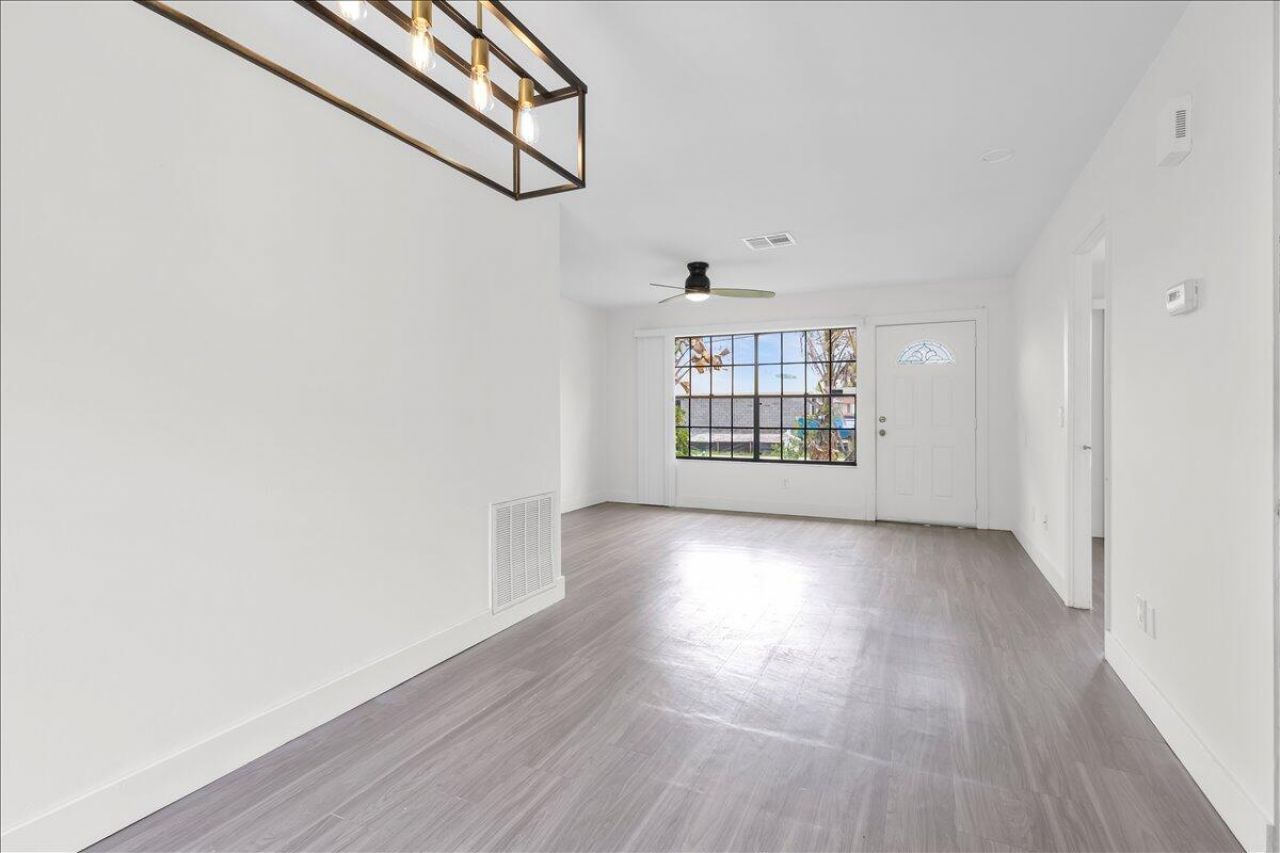 841 NW Riverside Drive, Port Saint Lucie, FL 34983 Photo