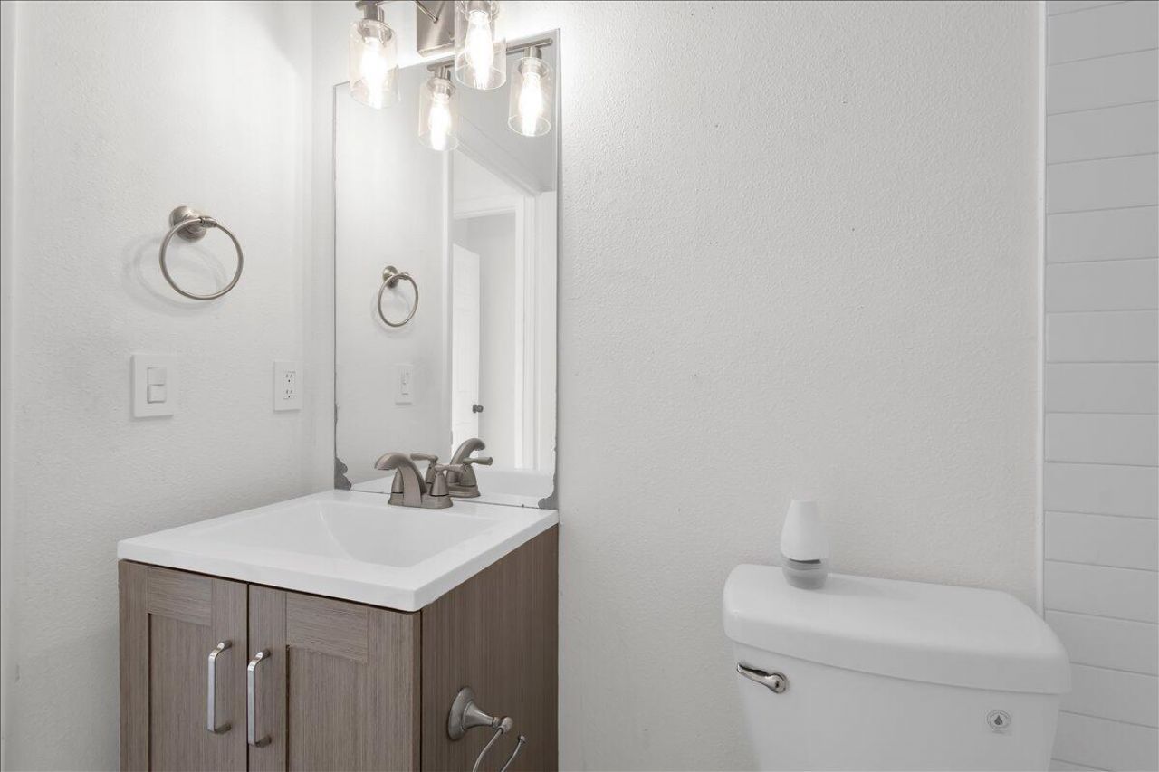 841 NW Riverside Drive, Port Saint Lucie, FL 34983 Photo