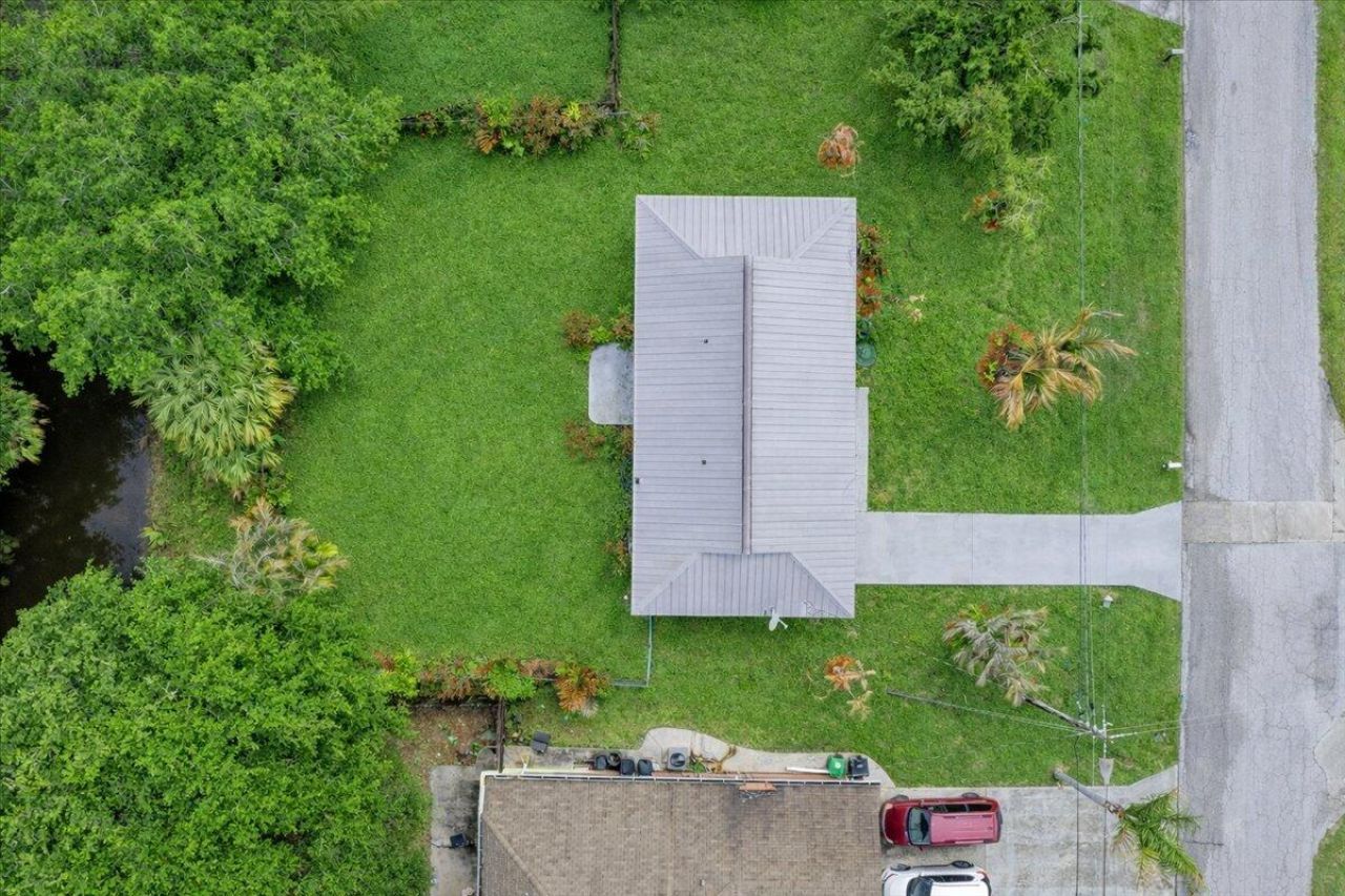 841 NW Riverside Drive, Port Saint Lucie, FL 34983 Photo