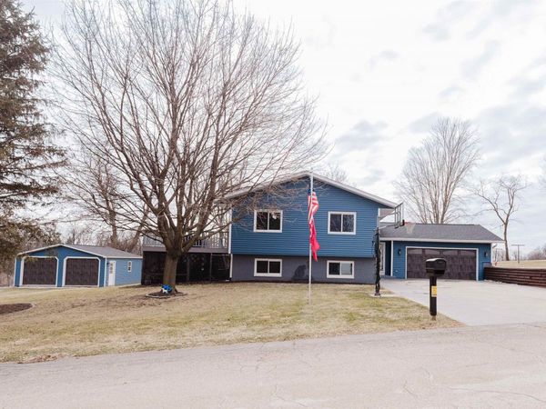 333 Harris Street, Mineral Point, WI 53565