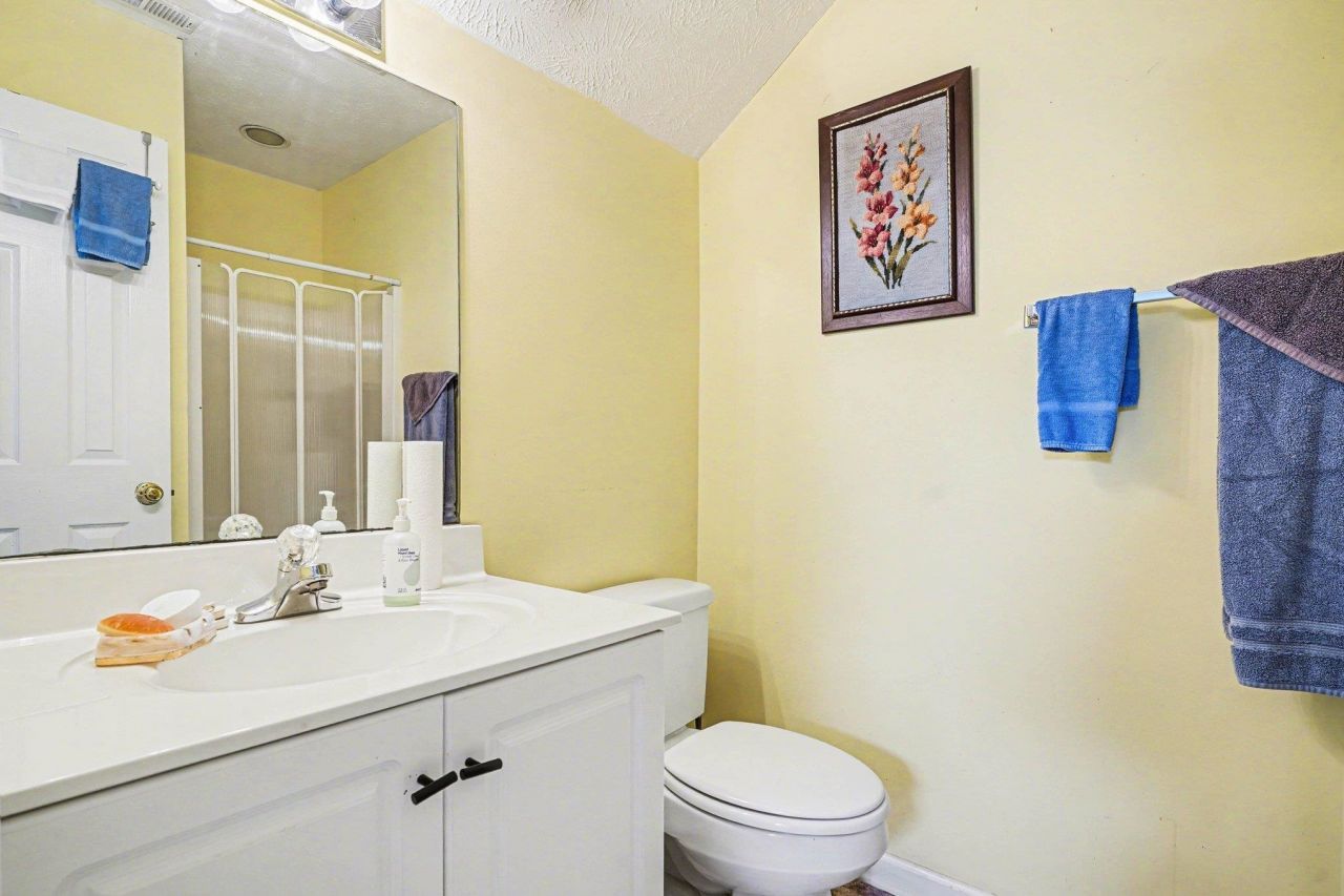 565 Wildflower Trail Photo 24