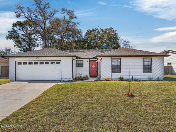 3042 HAMPSTEAD Drive, Jacksonville, FL 32225