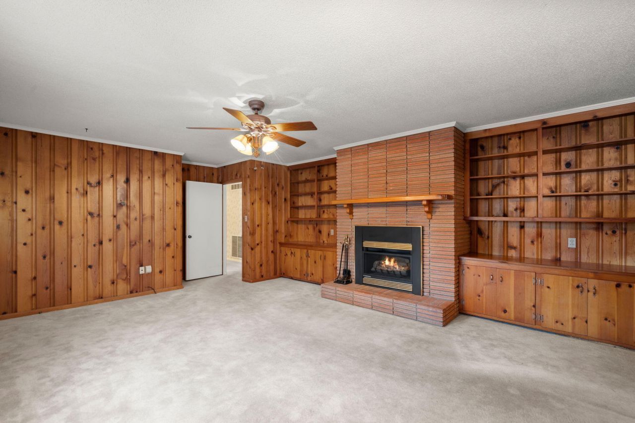 772 Hillsboro Road Photo 10