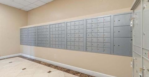 450 N Arlington Avenue, Unit 209, Reno, NV 89503 Photo