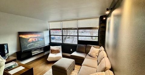 450 N Arlington Avenue, Unit 209, Reno, NV 89503 Photo