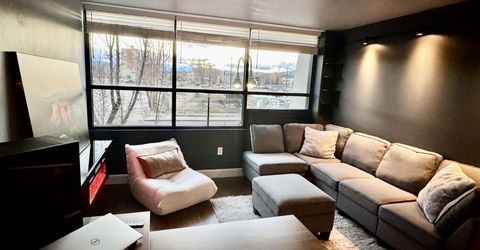 450 N Arlington Avenue, Unit 209, Reno, NV 89503 Photo