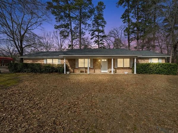 119 N Mimosa, Ore City, TX 75683