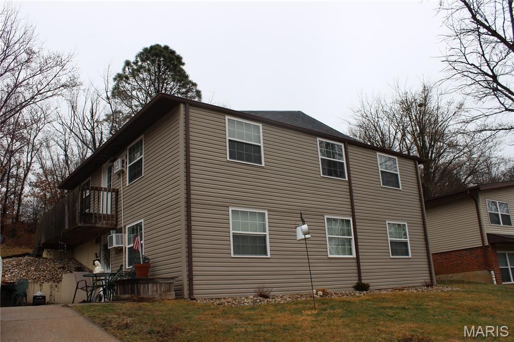 562-564 Virginia Street, Hannibal, MO 63401 Main Photo