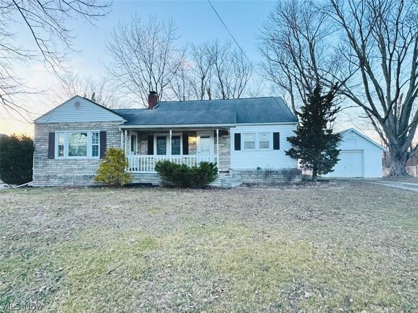 1457 Hocking Road , Little Hocking, OH 45742