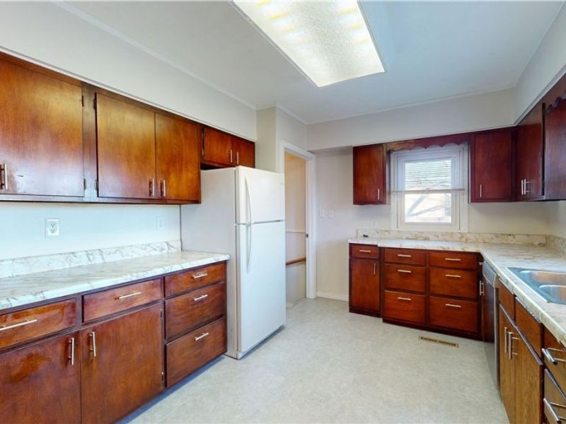 1457 Hocking Road, Little Hocking, OH 45742 Photo 14