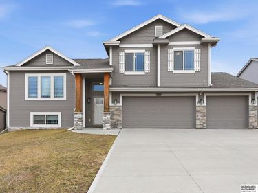 14313 S 20th Street , Bellevue, NE 68123