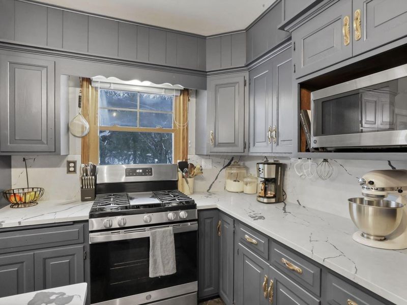 236 Elm Drive NE, Newark, OH 43055 Photo 14