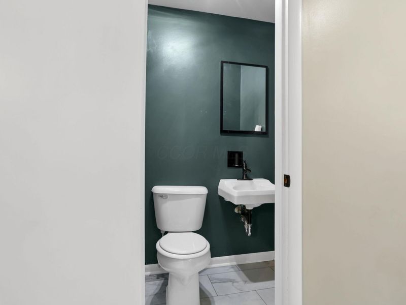 236 Elm Drive NE, Newark, OH 43055 Photo 18