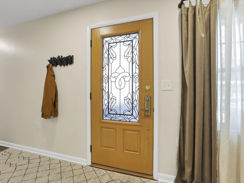 236 Elm Drive NE, Newark, OH 43055 Photo 2