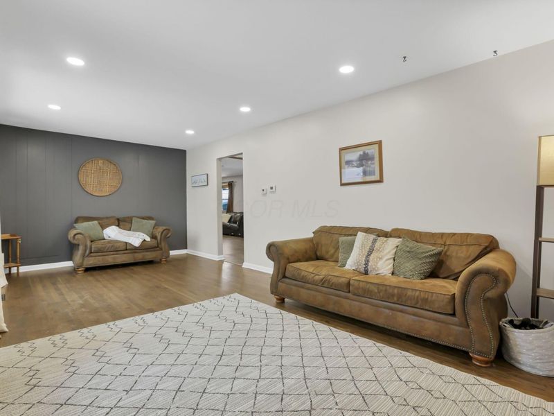 236 Elm Drive NE, Newark, OH 43055 Photo 3