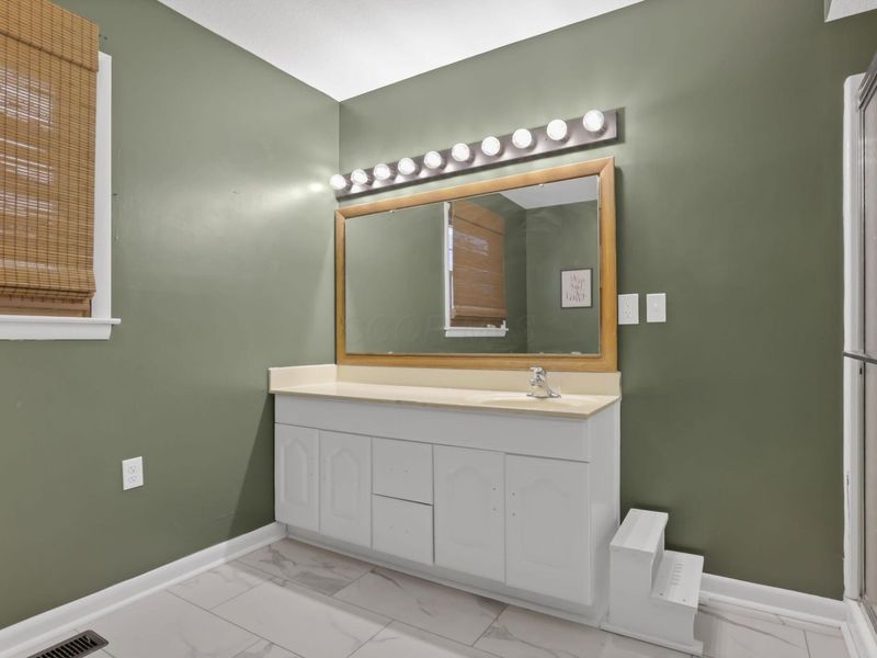 236 Elm Drive NE, Newark, OH 43055 Photo 31