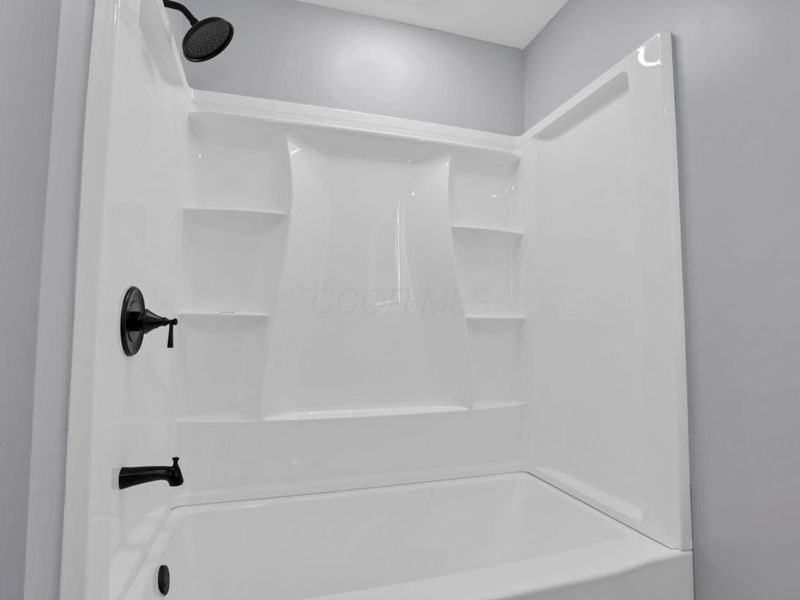 236 Elm Drive NE, Newark, OH 43055 Photo 33