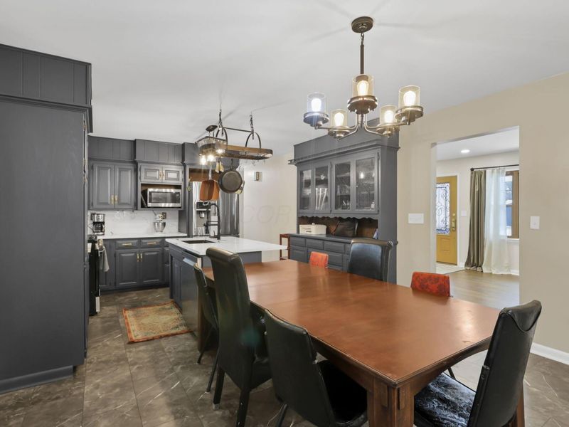 236 Elm Drive NE, Newark, OH 43055 Photo 7