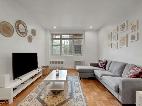 2390 Palisade Avenue , Unit 1G, Bronx, NY 10463