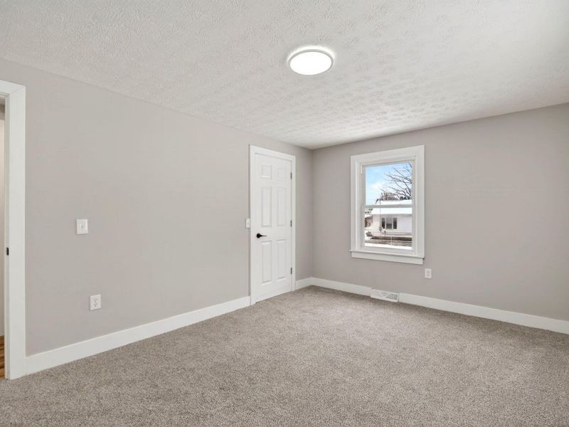 9475 W National Road, New Carlisle, OH 45344 Photo 17