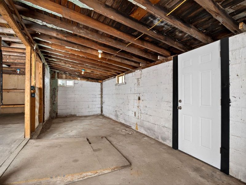 9475 W National Road, New Carlisle, OH 45344 Photo 31