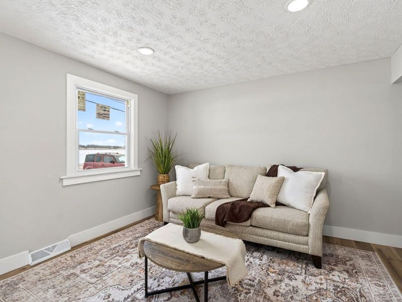 9475 W National Road, New Carlisle, OH 45344 Photo 7