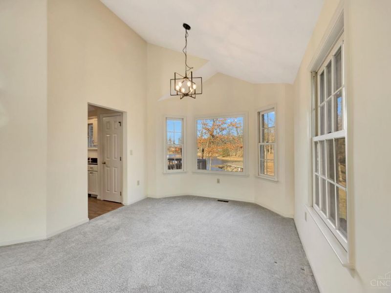 104 Waynoka Drive, Franklin Twp, OH 45171 Photo 12