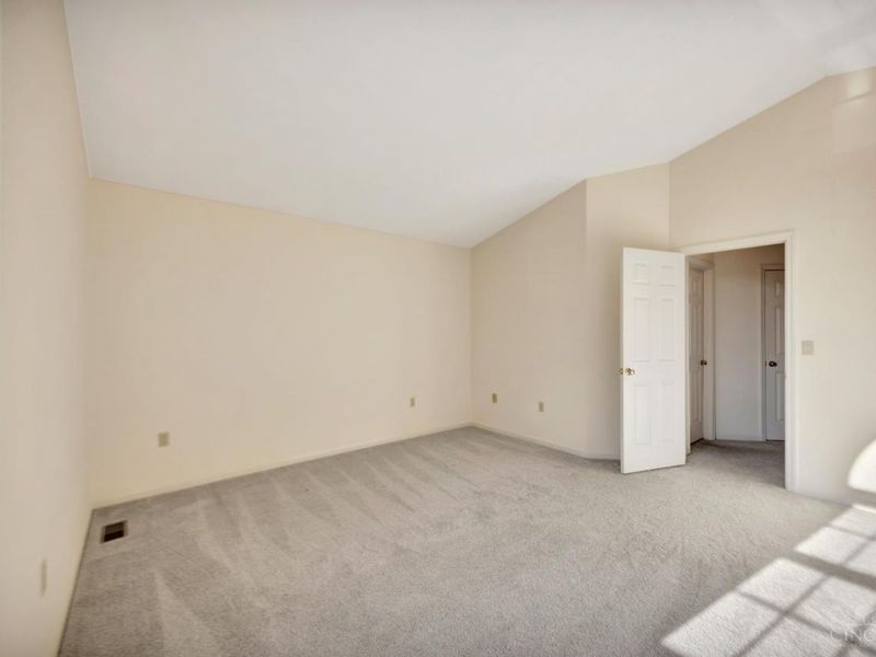 104 Waynoka Drive, Franklin Twp, OH 45171 Photo 27