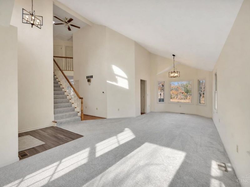 104 Waynoka Drive, Franklin Twp, OH 45171 Photo 9