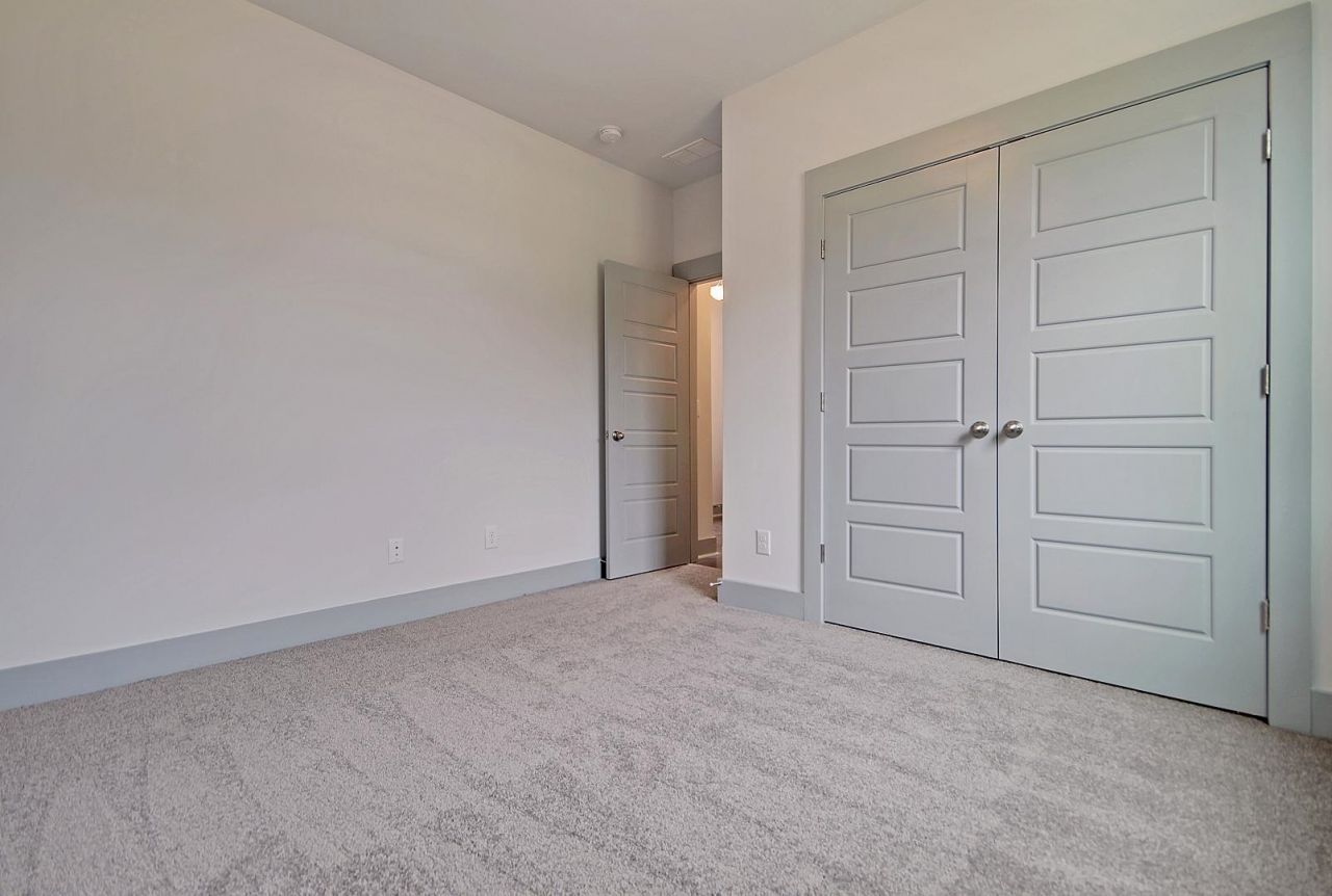 4900 Huckleberry Ln.  Photo 6