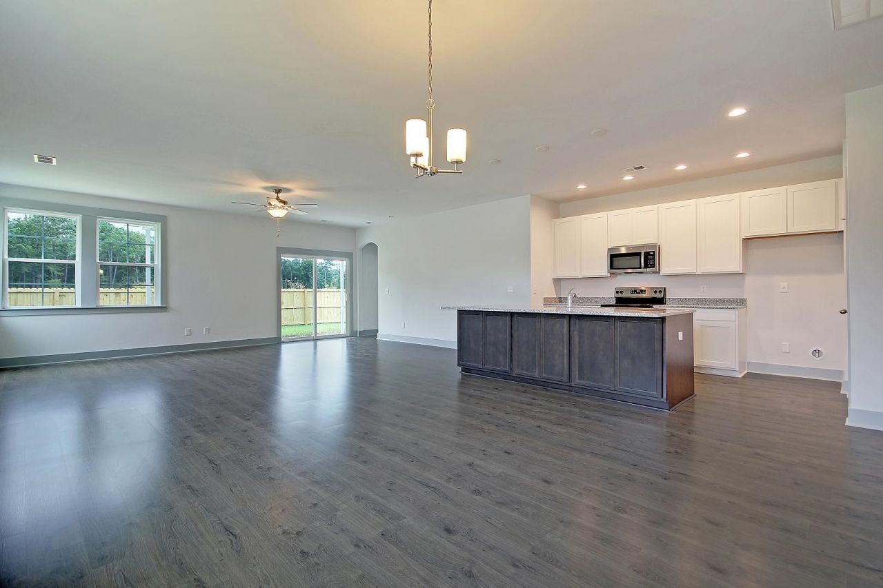 4900 Huckleberry Ln.  Photo 8