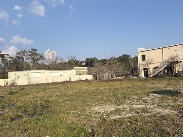 1424 OLD SPANISH Trail , Slidell, LA 70458