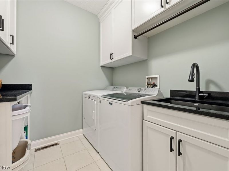 652 Treeside Lane, Avon Lake, OH 44012 Photo 15