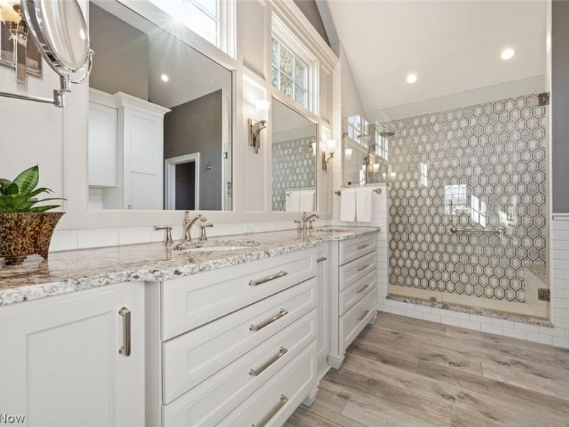 652 Treeside Lane, Avon Lake, OH 44012 Photo 17