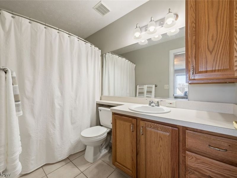 652 Treeside Lane, Avon Lake, OH 44012 Photo 21