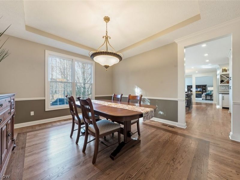 652 Treeside Lane, Avon Lake, OH 44012 Photo 6