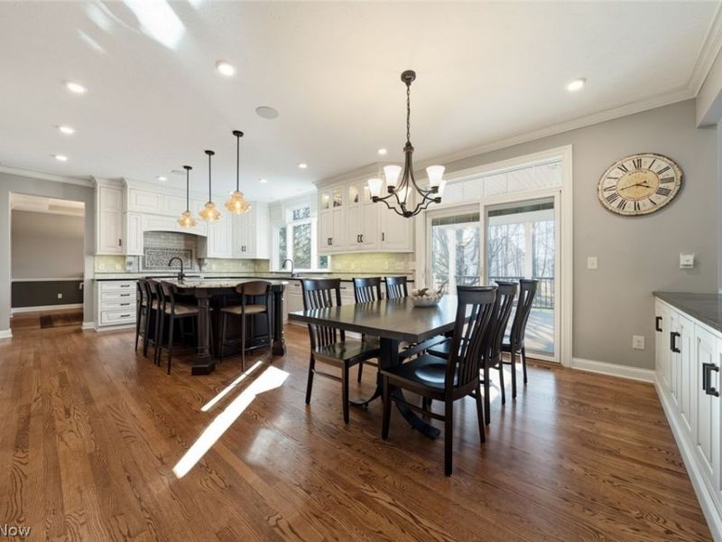 652 Treeside Lane, Avon Lake, OH 44012 Photo 9