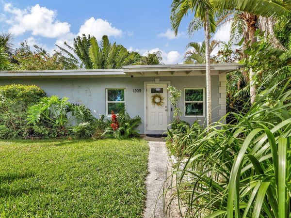 1309 S N Street, Lake Worth Beach, FL 33460