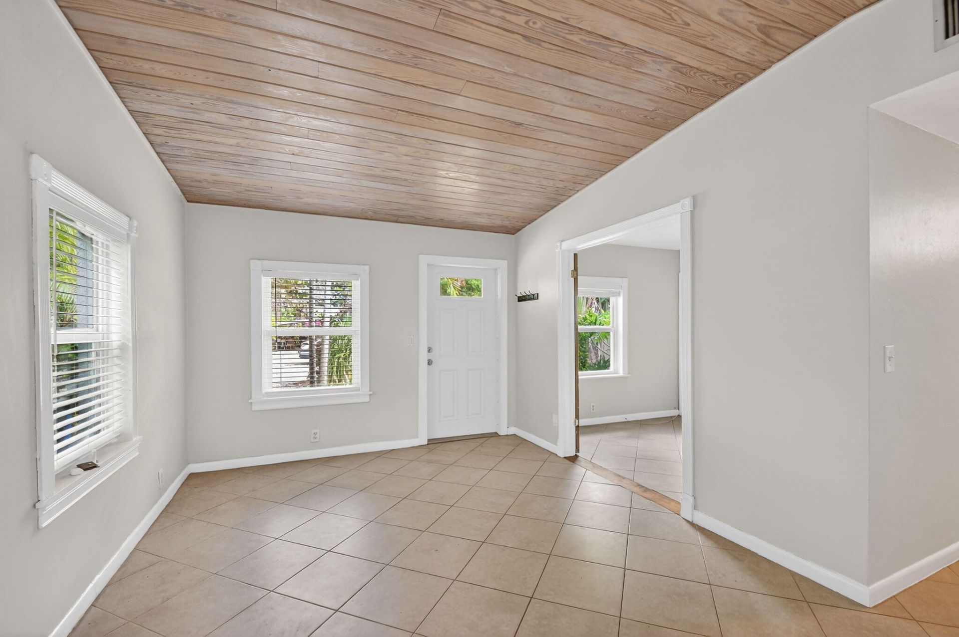 1309 S N Street, Lake Worth Beach, FL 33460 Photo