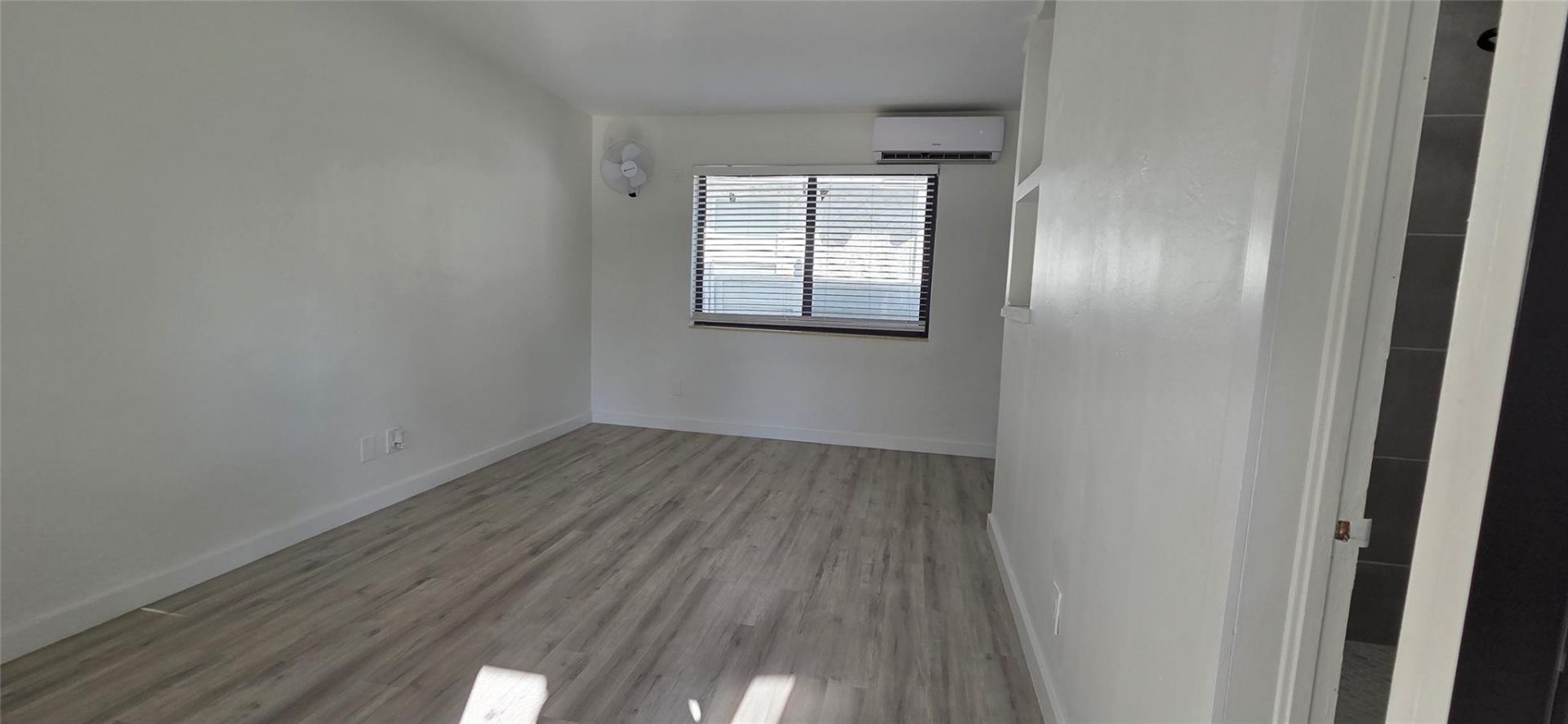 1830 Lincoln St, Unit 2, Hollywood, FL 33020 Photo