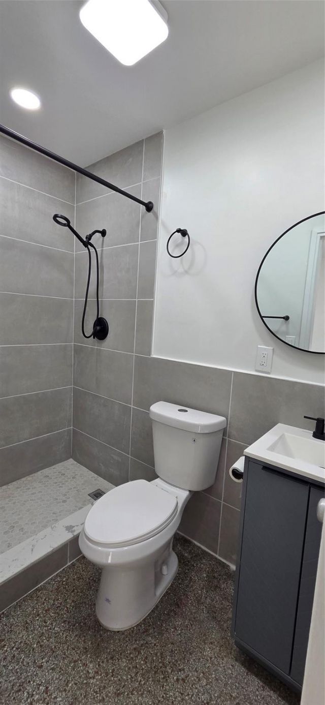 1830 Lincoln St, Unit 2, Hollywood, FL 33020 Photo