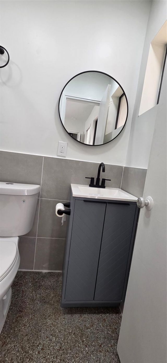 1830 Lincoln St, Unit 2, Hollywood, FL 33020 Photo