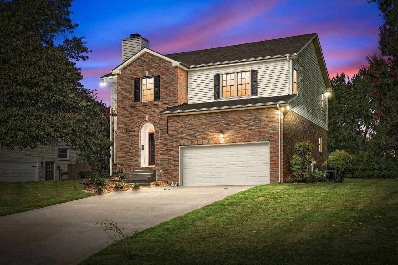 268 Avignon Way, Clarksville, TN 37043 Main Photo