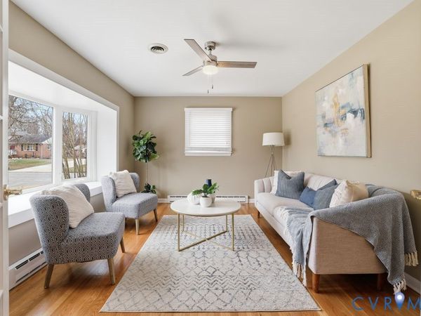 100 Appomattox Court , Colonial Heights, VA 23834