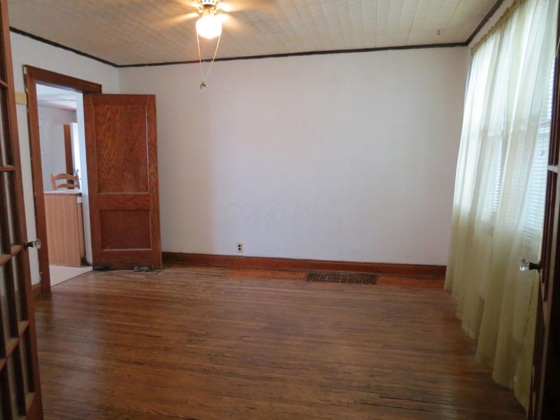 277 S Central Avenue , Columbus, OH 43223 Photo 13