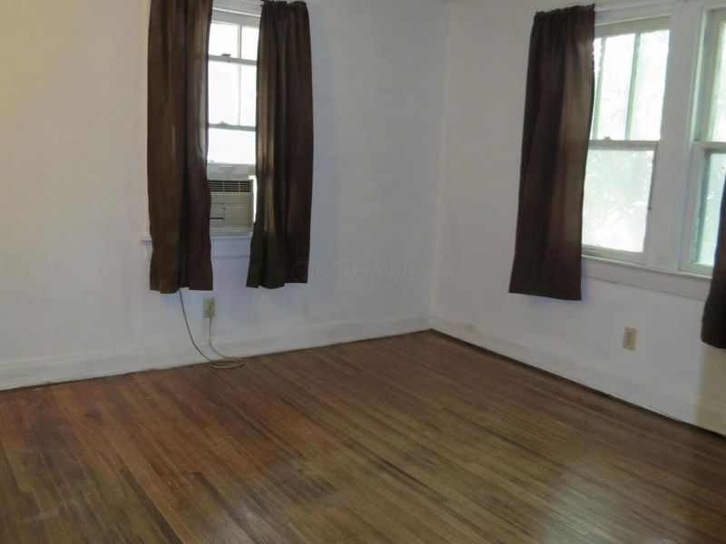 277 S Central Avenue , Columbus, OH 43223 Photo 22