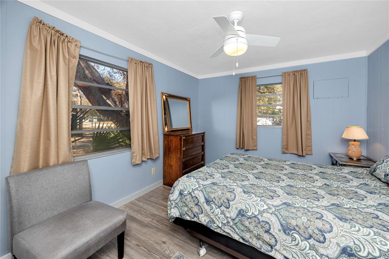 731 72nd Street N, Saint Petersburg, FL 33710 Photo