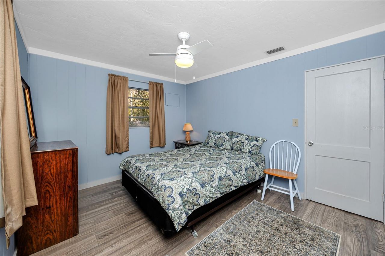 731 72nd Street N, Saint Petersburg, FL 33710 Photo