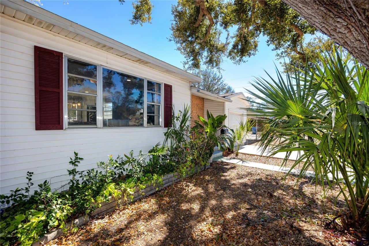 731 72nd Street N, Saint Petersburg, FL 33710 Photo